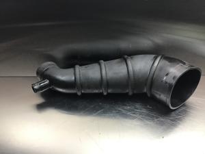 Liebherr Luftfilter-Schlauch